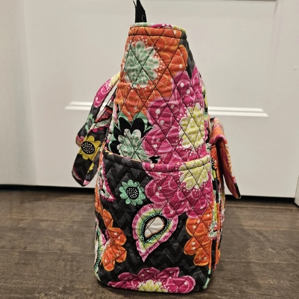 Vera Bradley Quilted Ziggy Zinnia Pattern Women's Cotton Tote Bag